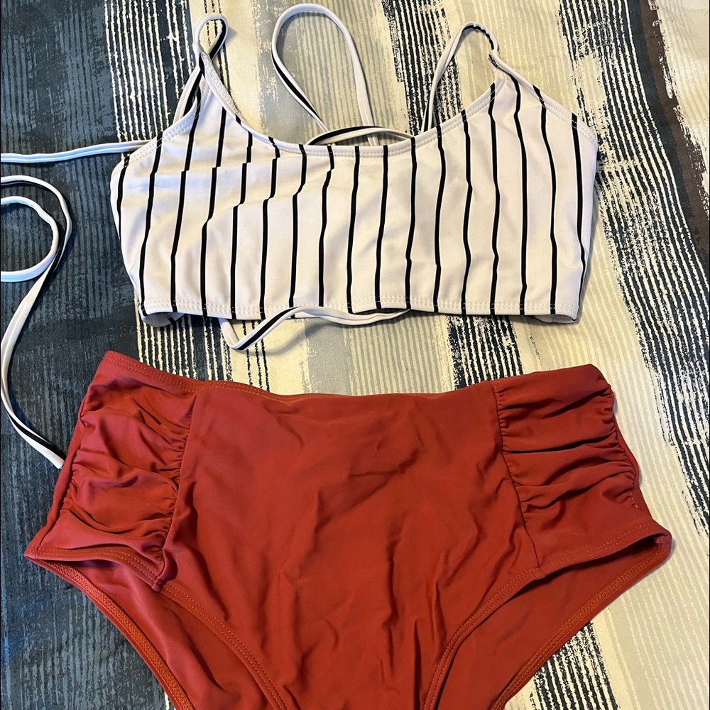 Bathing suit